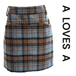A LOVES A (Dillard's) Plaid Skirt w/Pockets & Belt Loops, Lined, Size 12.